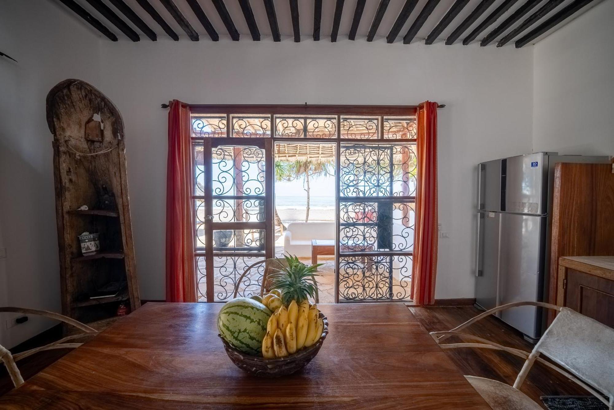 Beachfront Villa Hideaway Zanzibarhouses Kiwengwa  Eksteriør bilde