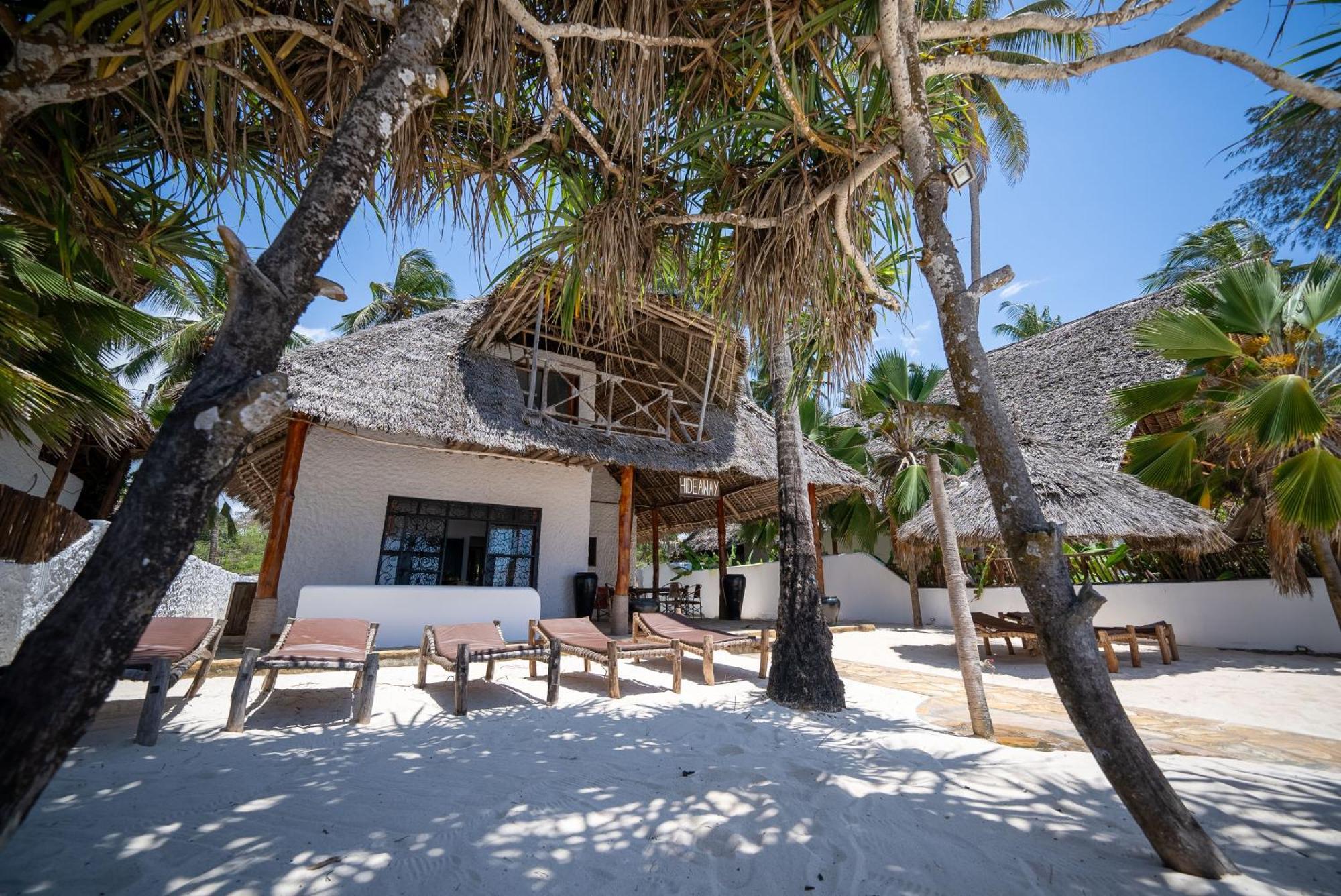 Beachfront Villa Hideaway Zanzibarhouses Kiwengwa  Eksteriør bilde